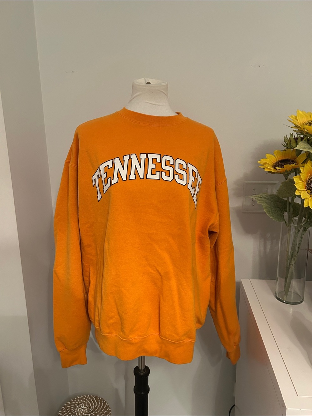 😍😍 Used Classic Orange Tennessee Oversized 
Crewneck Sweatshirt